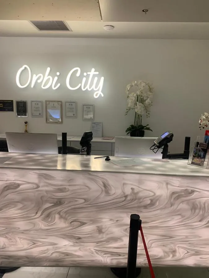 Orbi City Aparthotel Sea View باتومي شقة